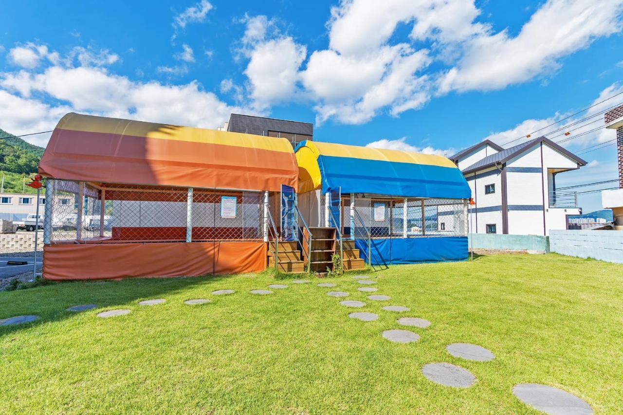 Gold Beach Resort Йосу Экстерьер фото